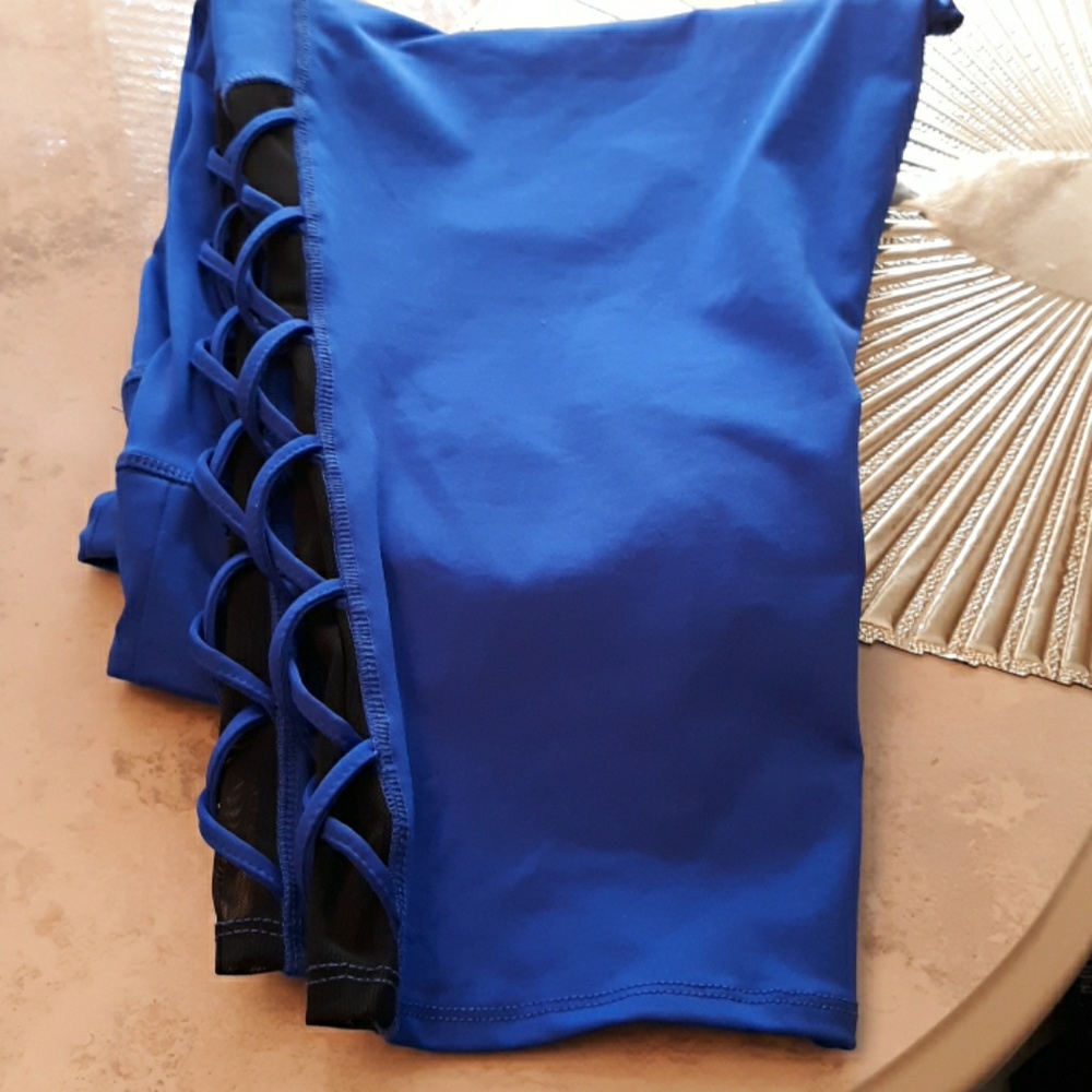 NWT Xersion performance capri - Picture 3 of 3